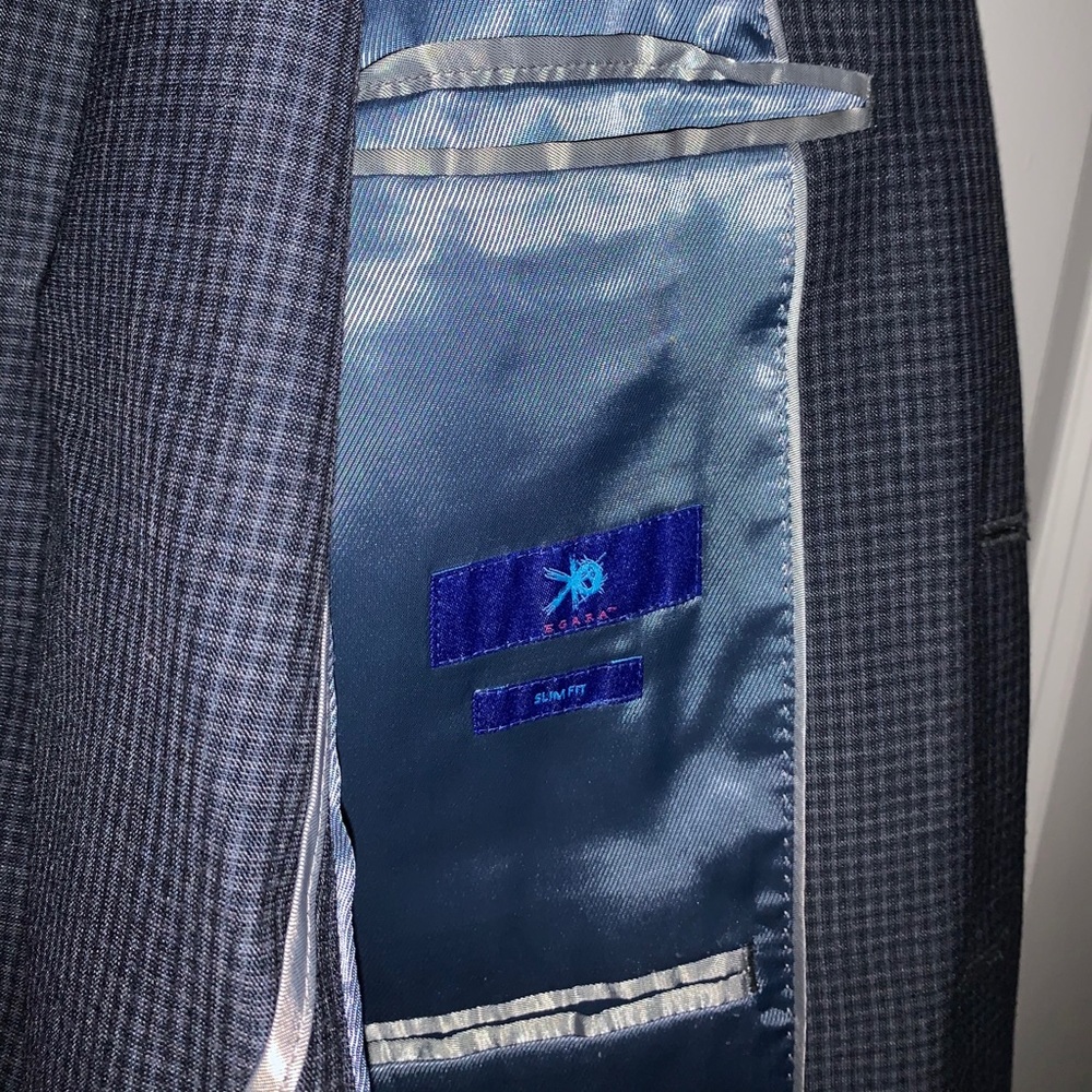 Dinner jacket - Picture 2 of 3